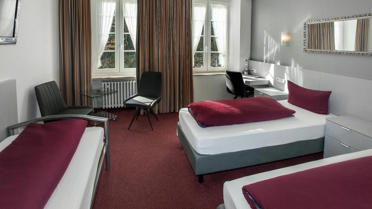 Hotel Zur Post เทรียร์ ภายนอก รูปภาพ
